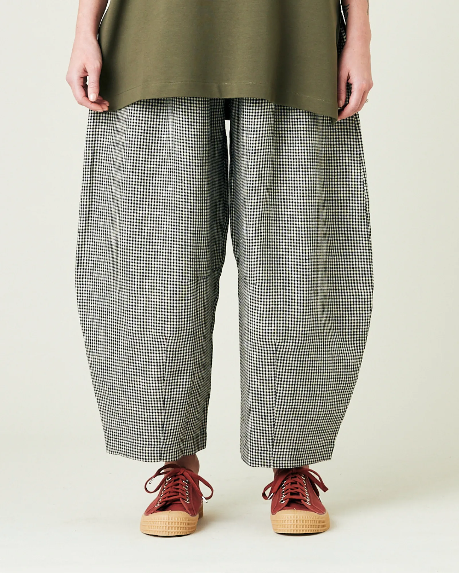 Daisy Black & Stone Micro Gingham Linen Trousers