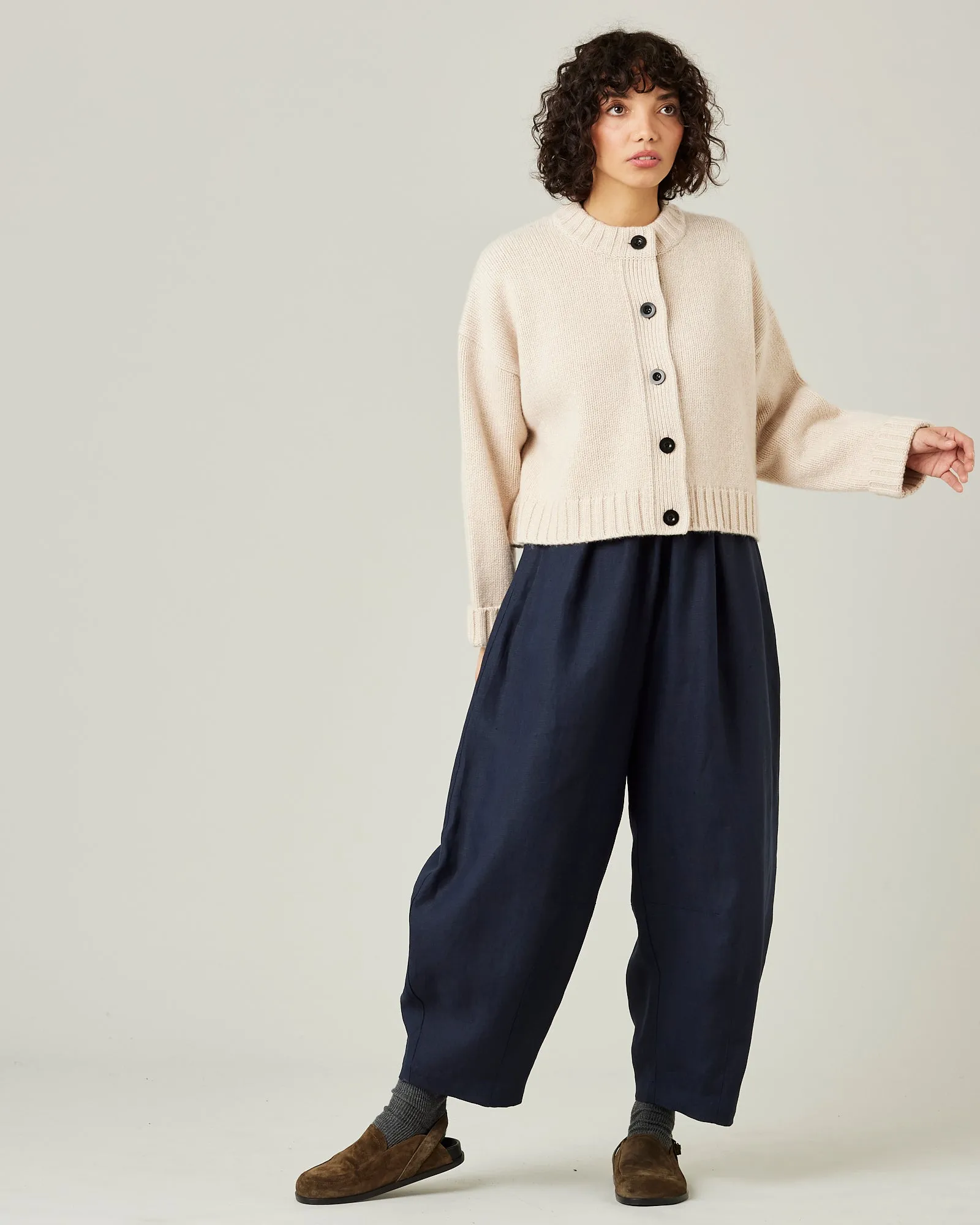 Daisy Navy Linen Trousers