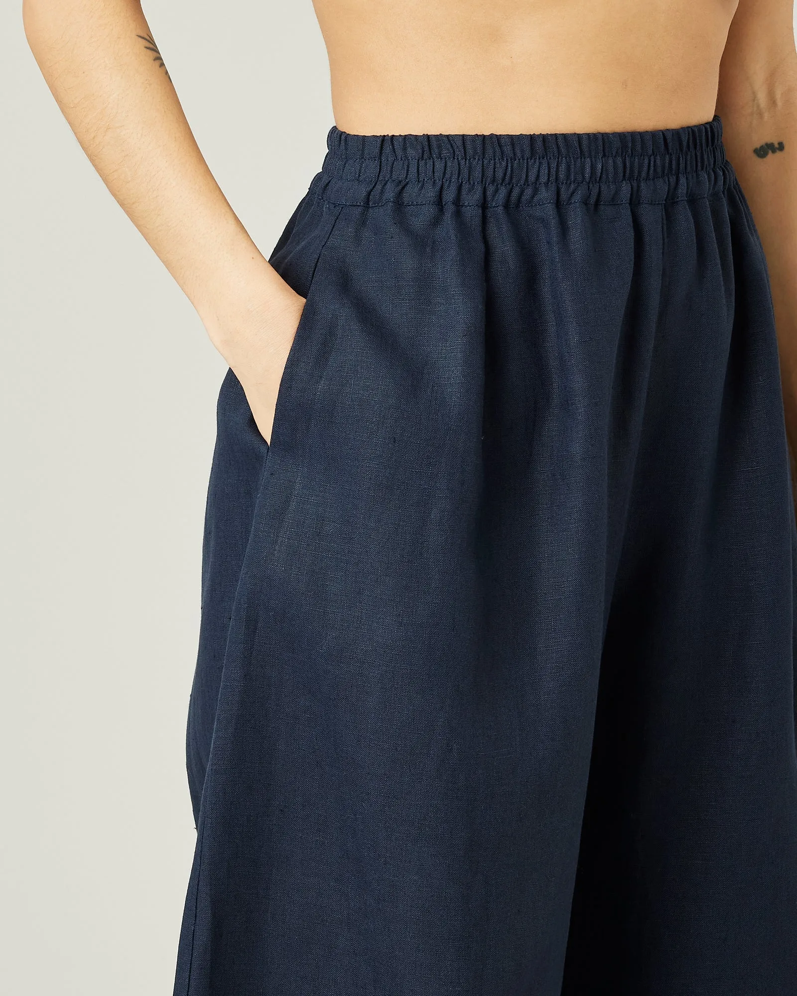 Daisy Navy Linen Trousers