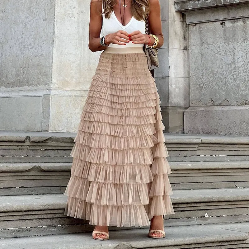 Elegant pleated skirt