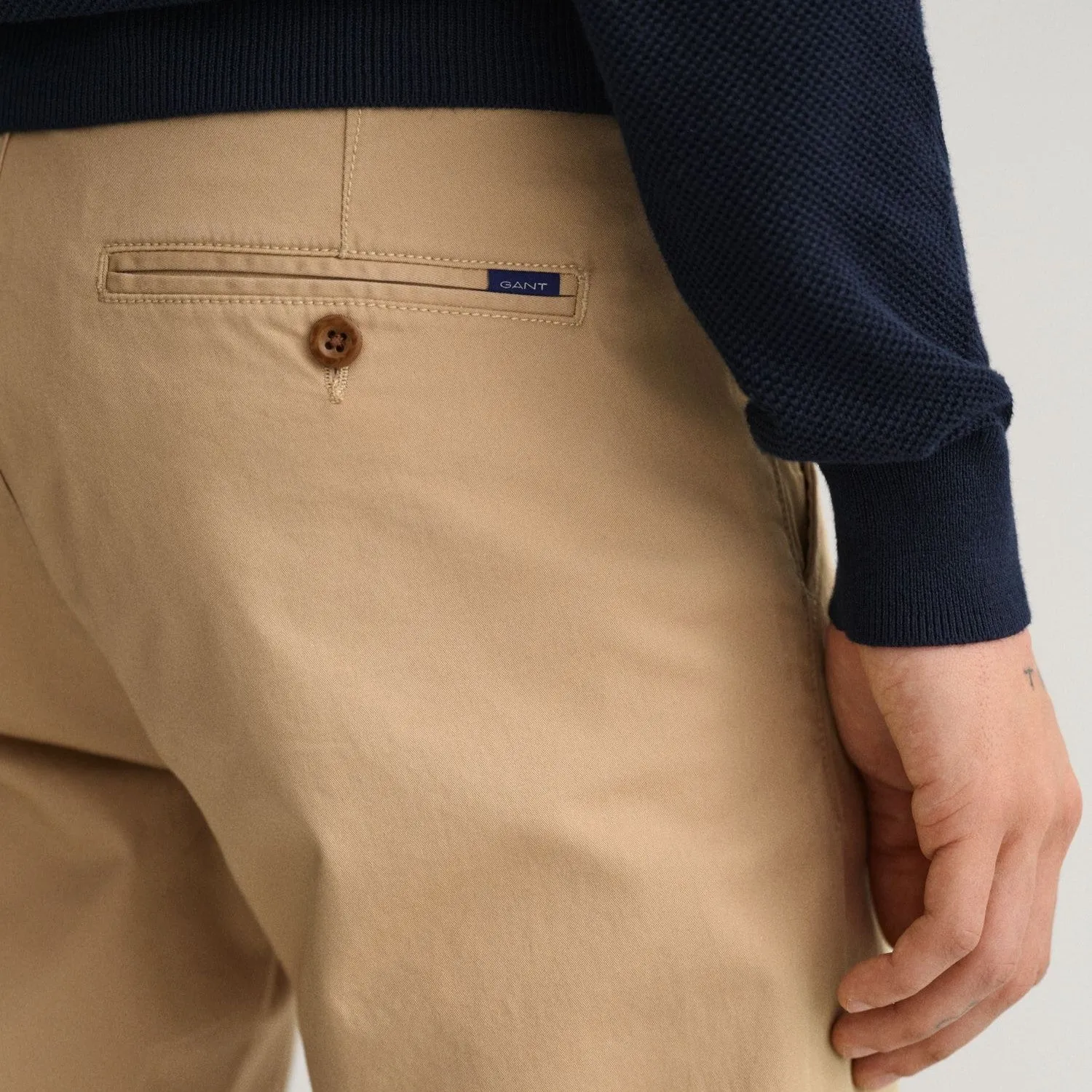 GANT - Hallden Slim Fit Twill Chino - Dark Khaki | Navy | Black