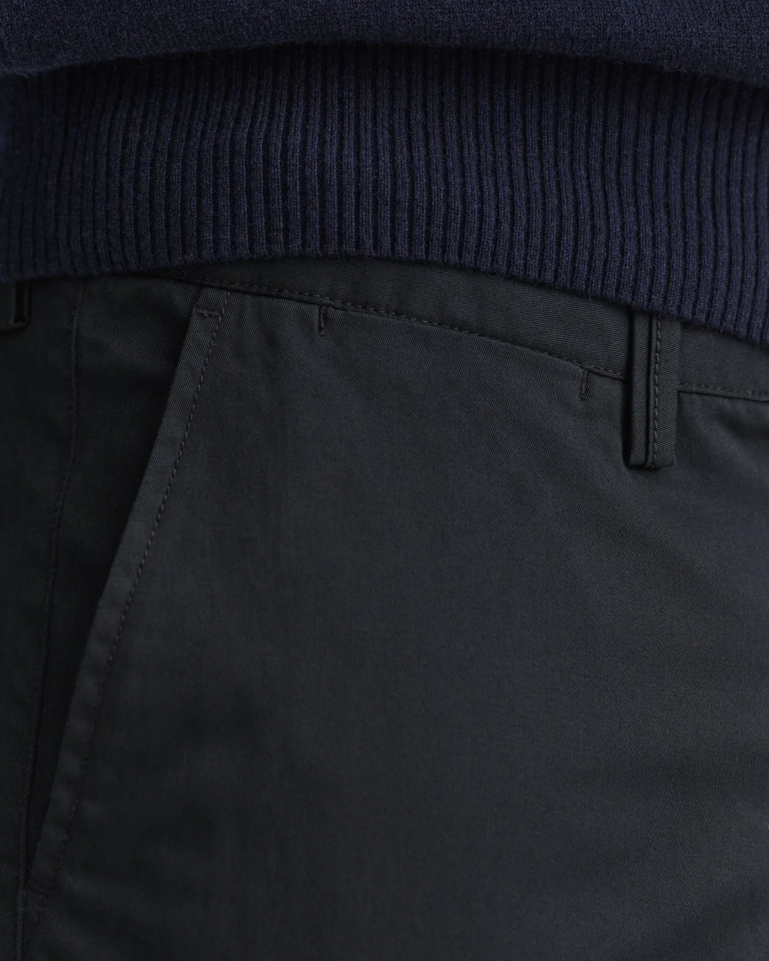 GANT - Hallden Slim Fit Twill Chino - Dark Khaki | Navy | Black