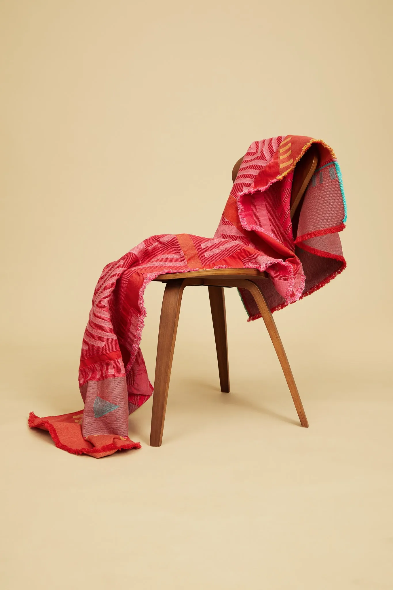 Halisi Shawl - Red/Pink (Preorder for Early April)