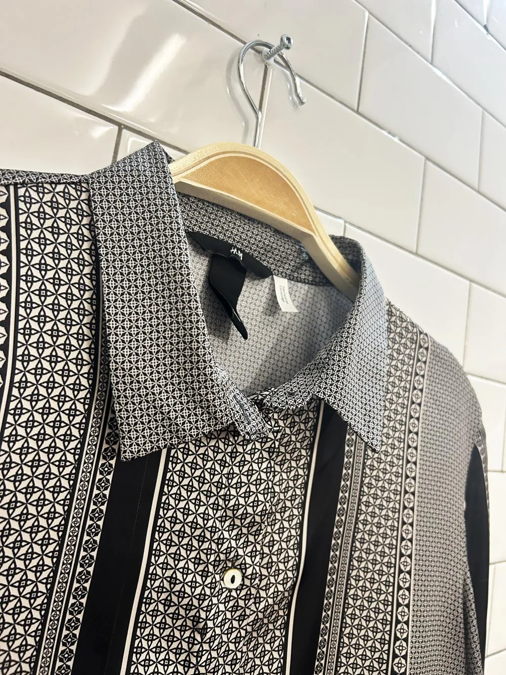 h&m satin scarf print blouse