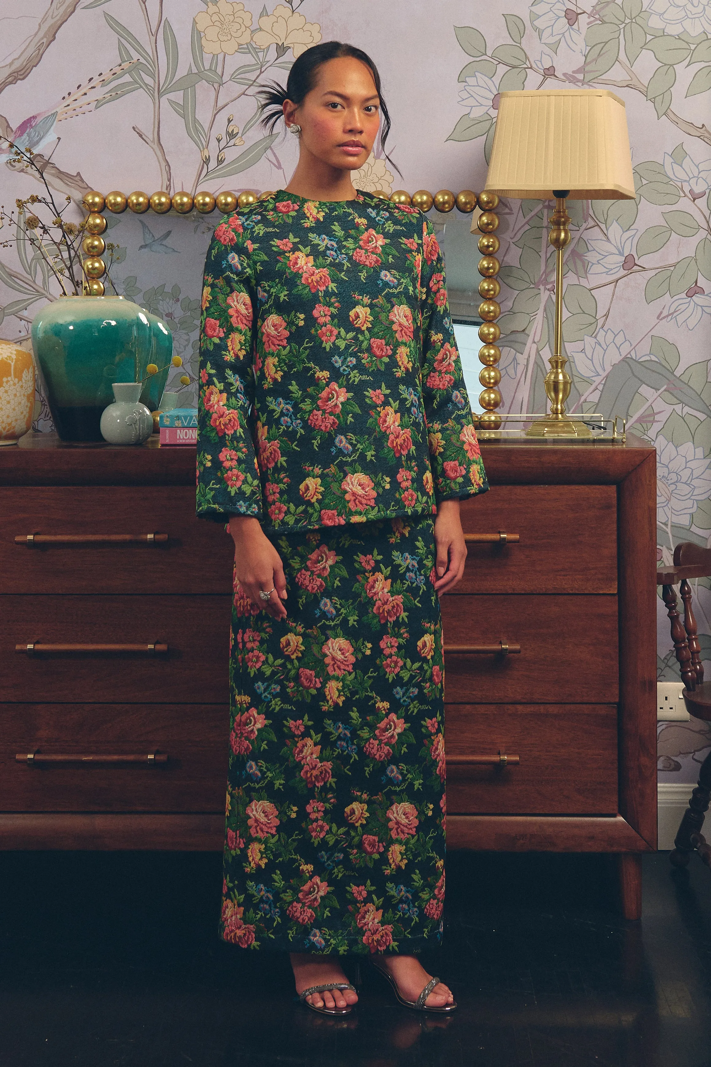 Heritage Brocade Skirt in Earl Grey