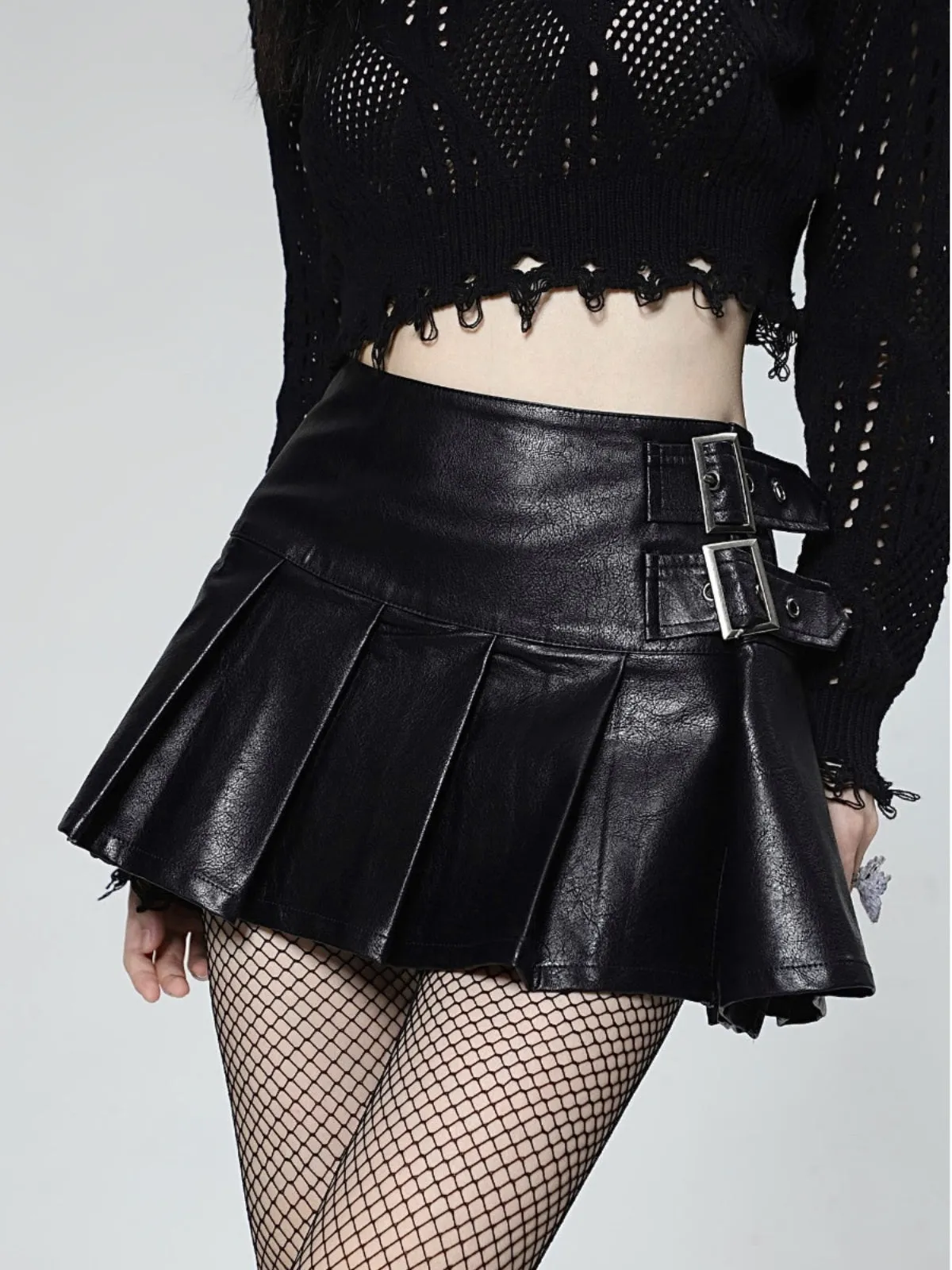 High waist a-line pleated leather skirt