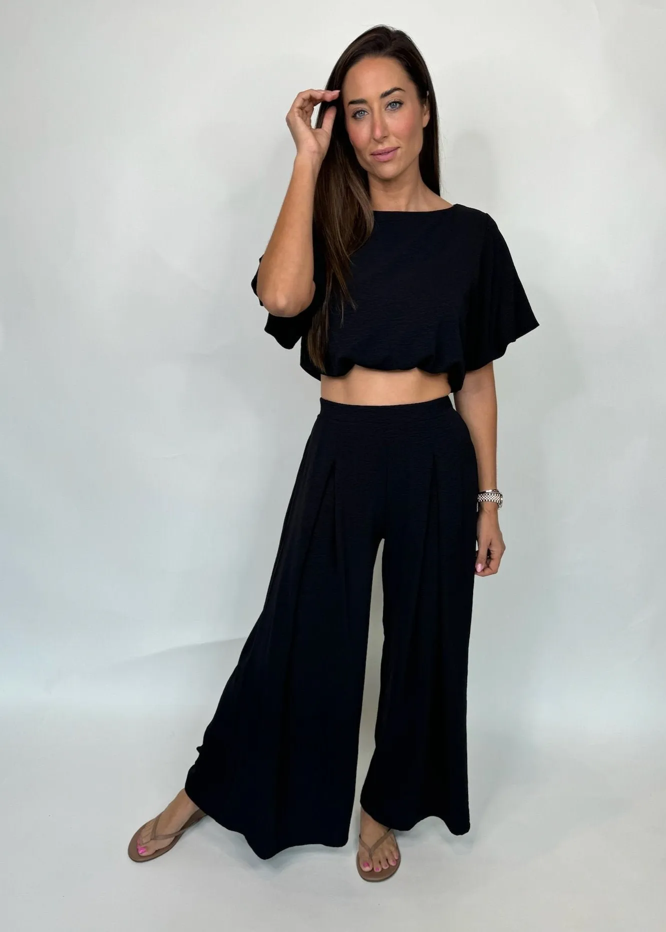 KLD Matte Crepe Pleated Wide Leg Pants Black