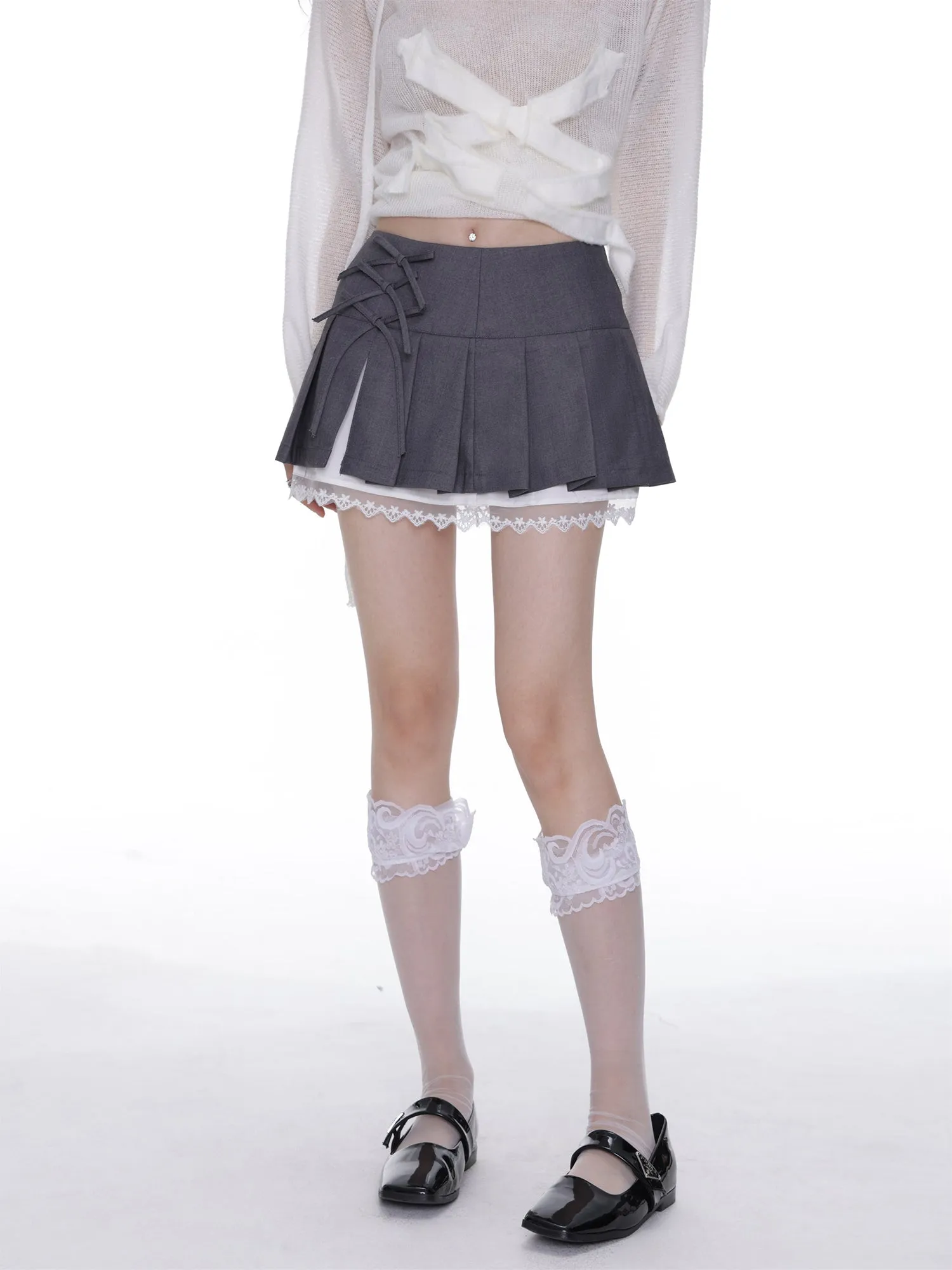 Lace stitching bow-knot pleated short skirt