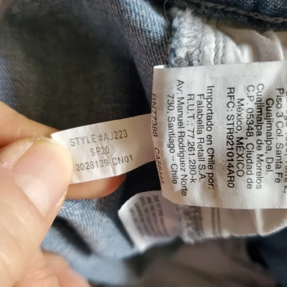 Madewell Pleated Taper Wide Leg Jeans Size 4