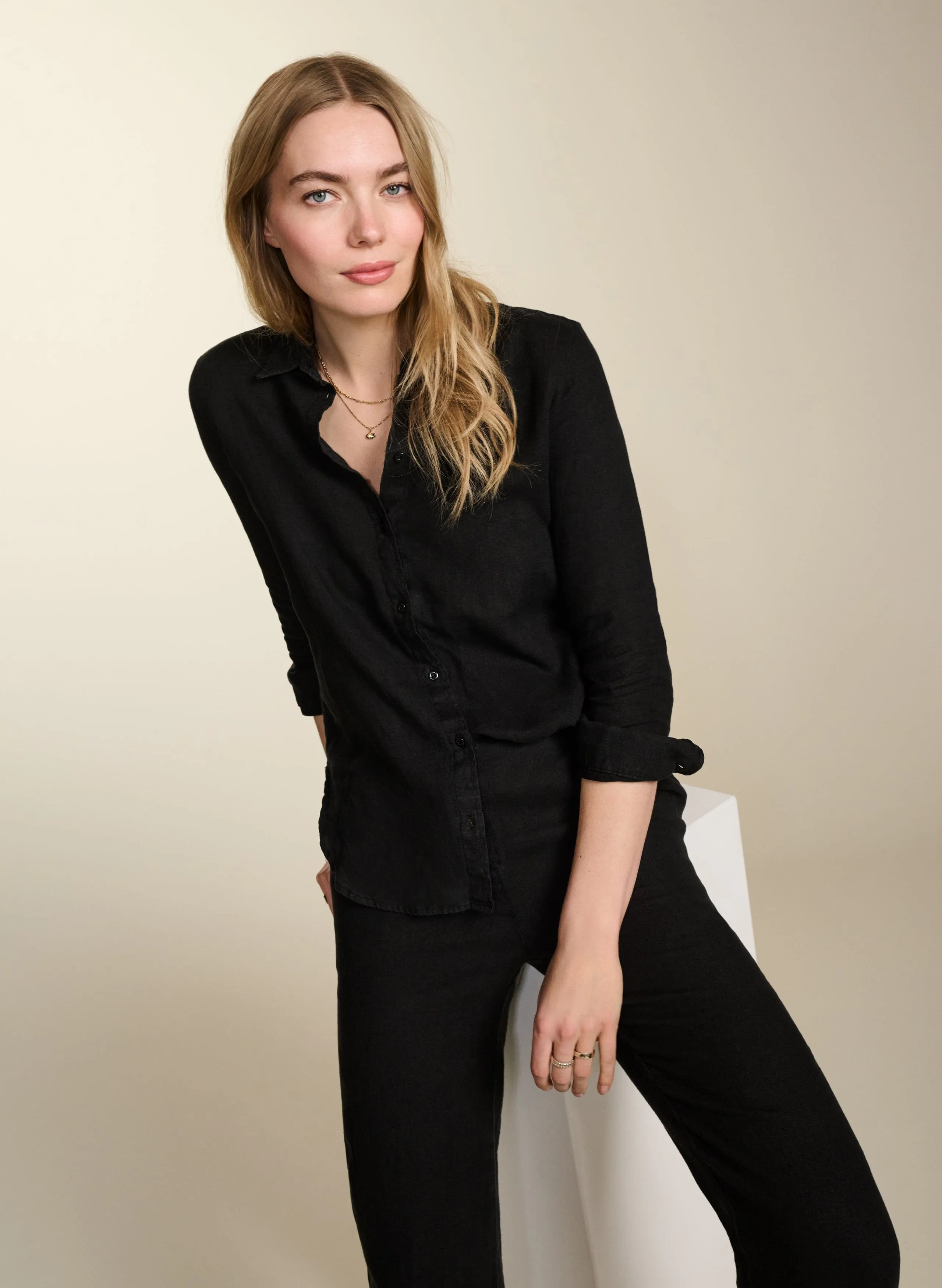 Martine Linen Shirt | Caviar Black