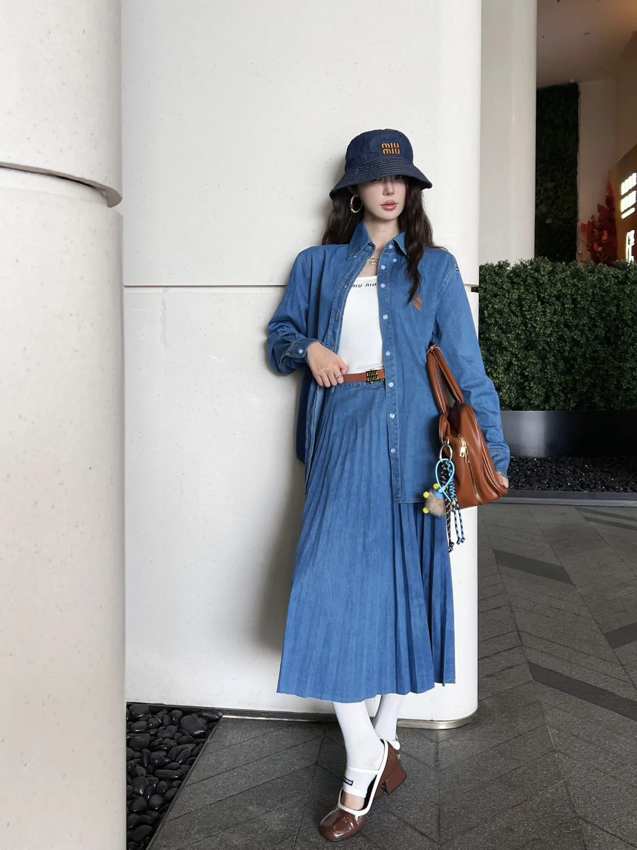 MU 25 new denim skirt
