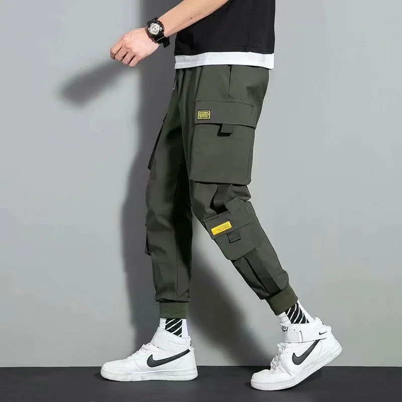 Multi Flap Pocket Tapered Joggers M00007