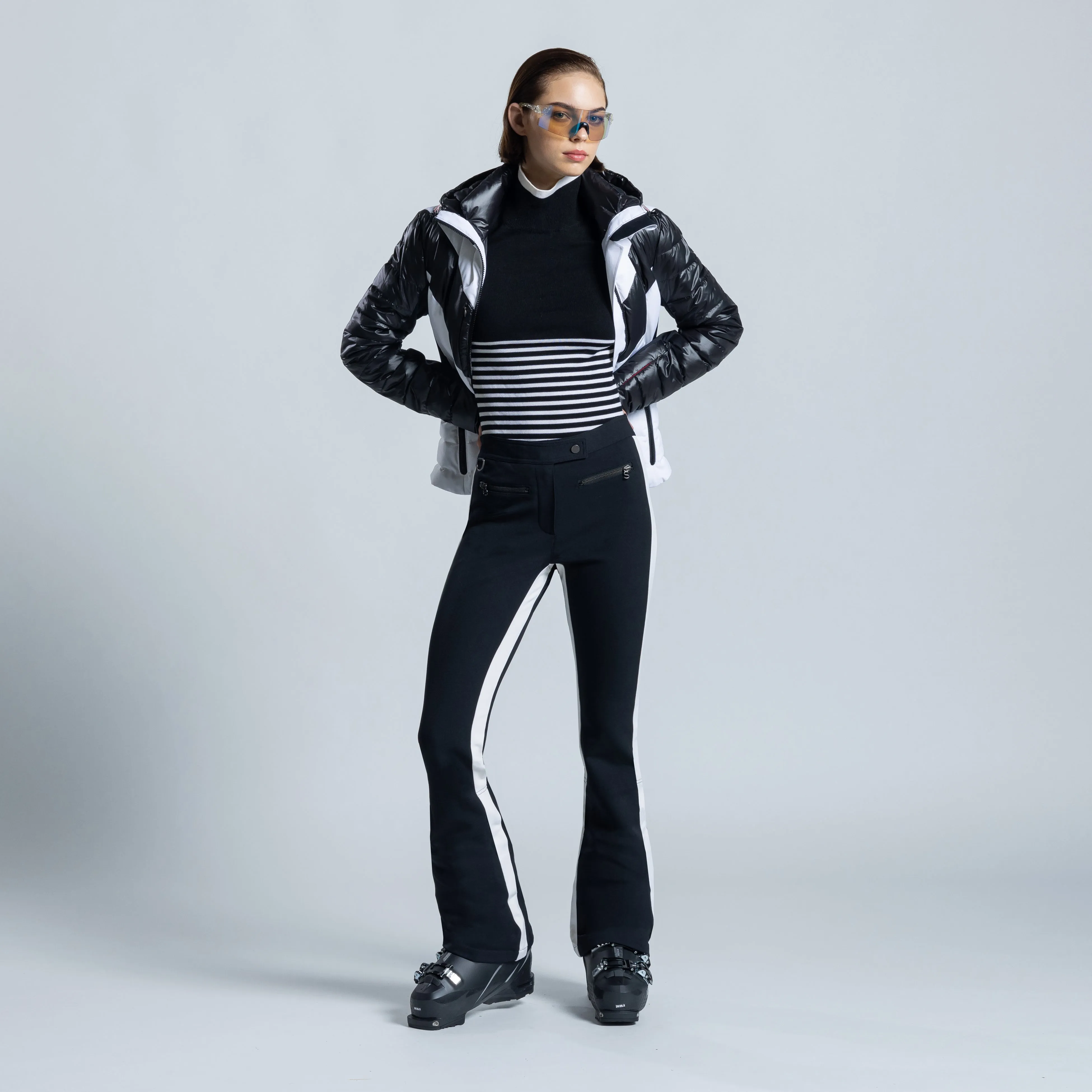 Phia Boot Leg Pant in Racer