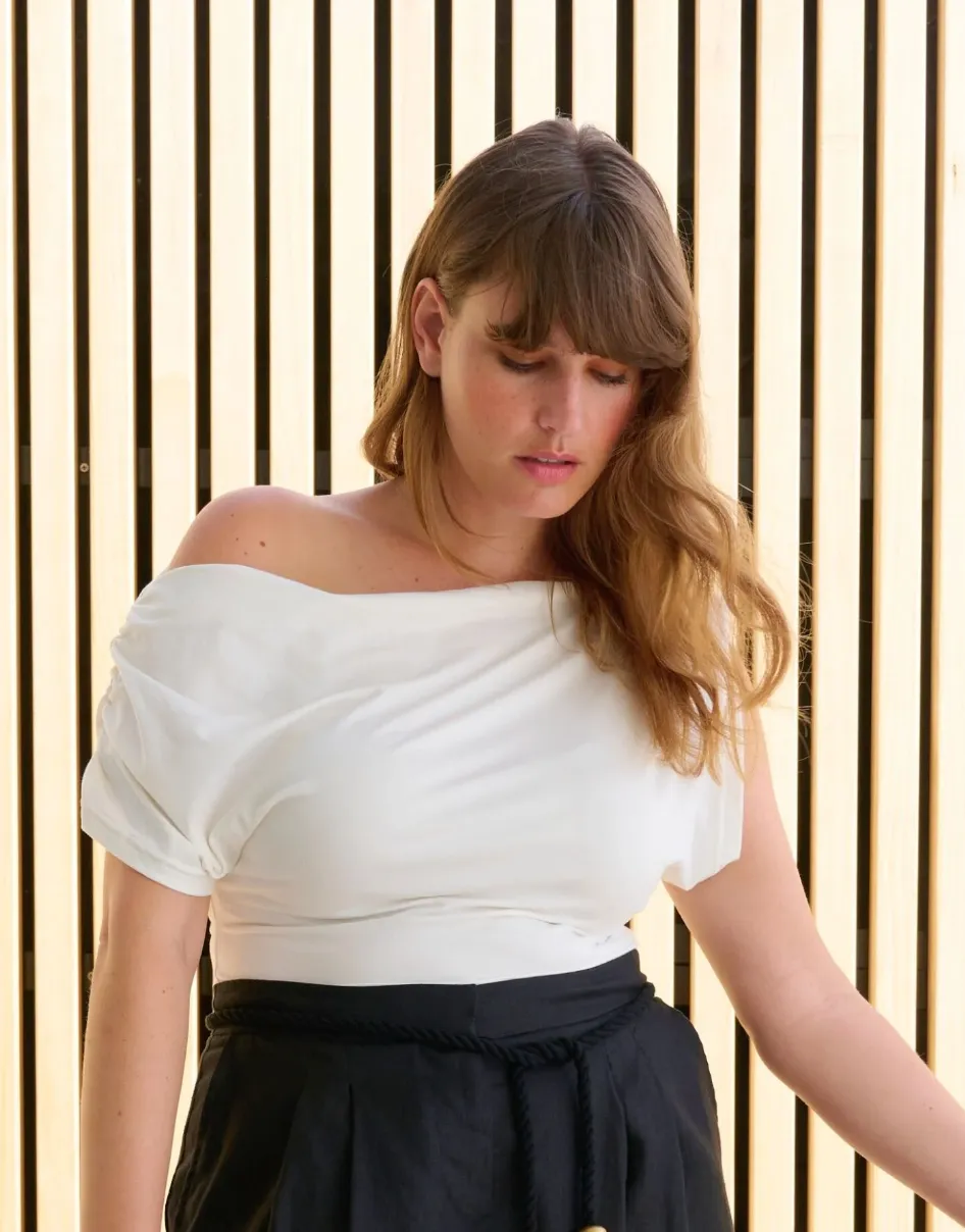 PLEAT TOP  ONYX (Black) Sz L/12