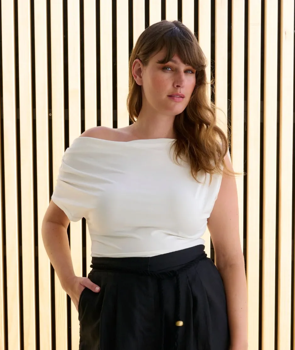 PLEAT TOP  ONYX (Black) Sz L/12