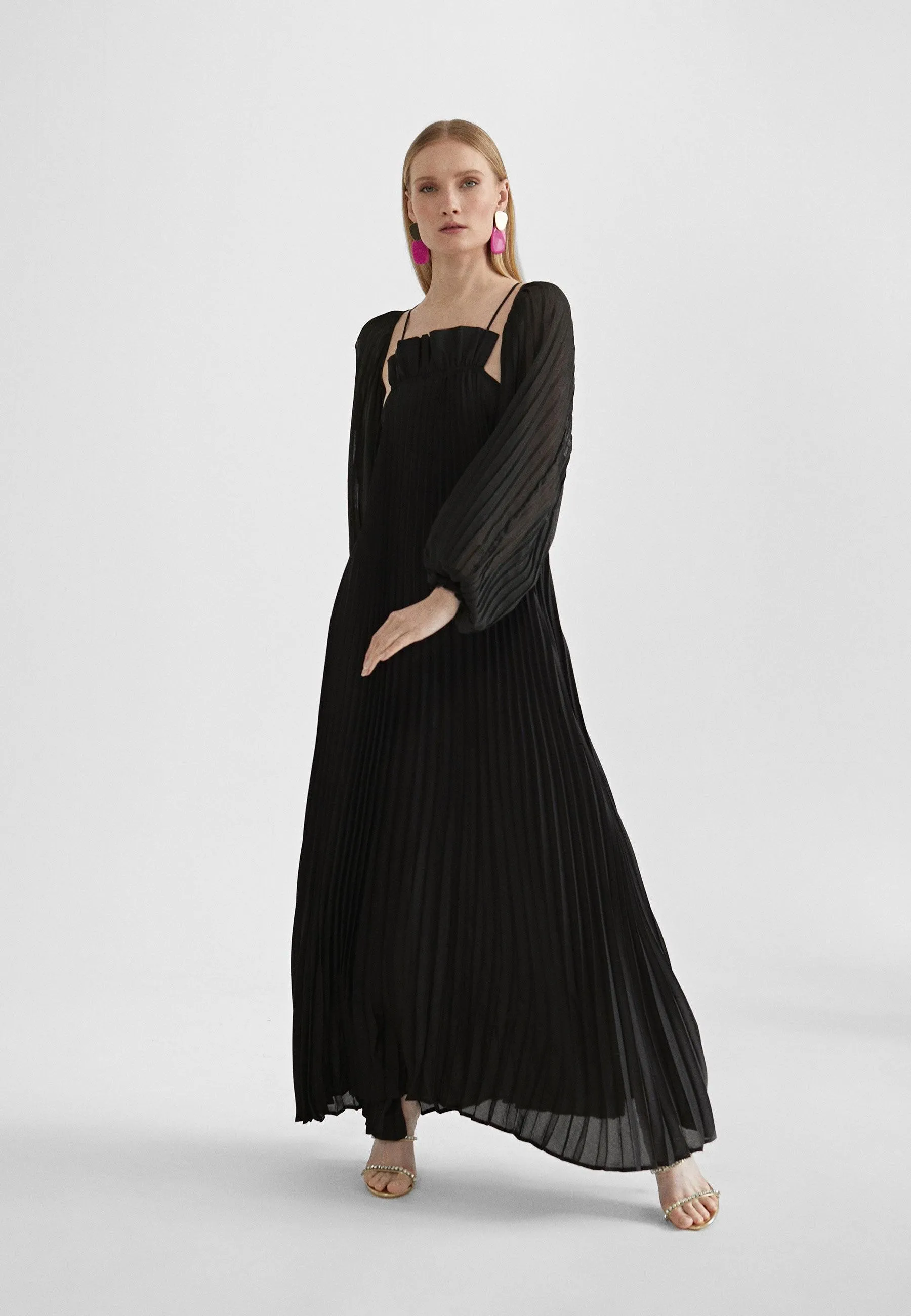 Pleated bolero