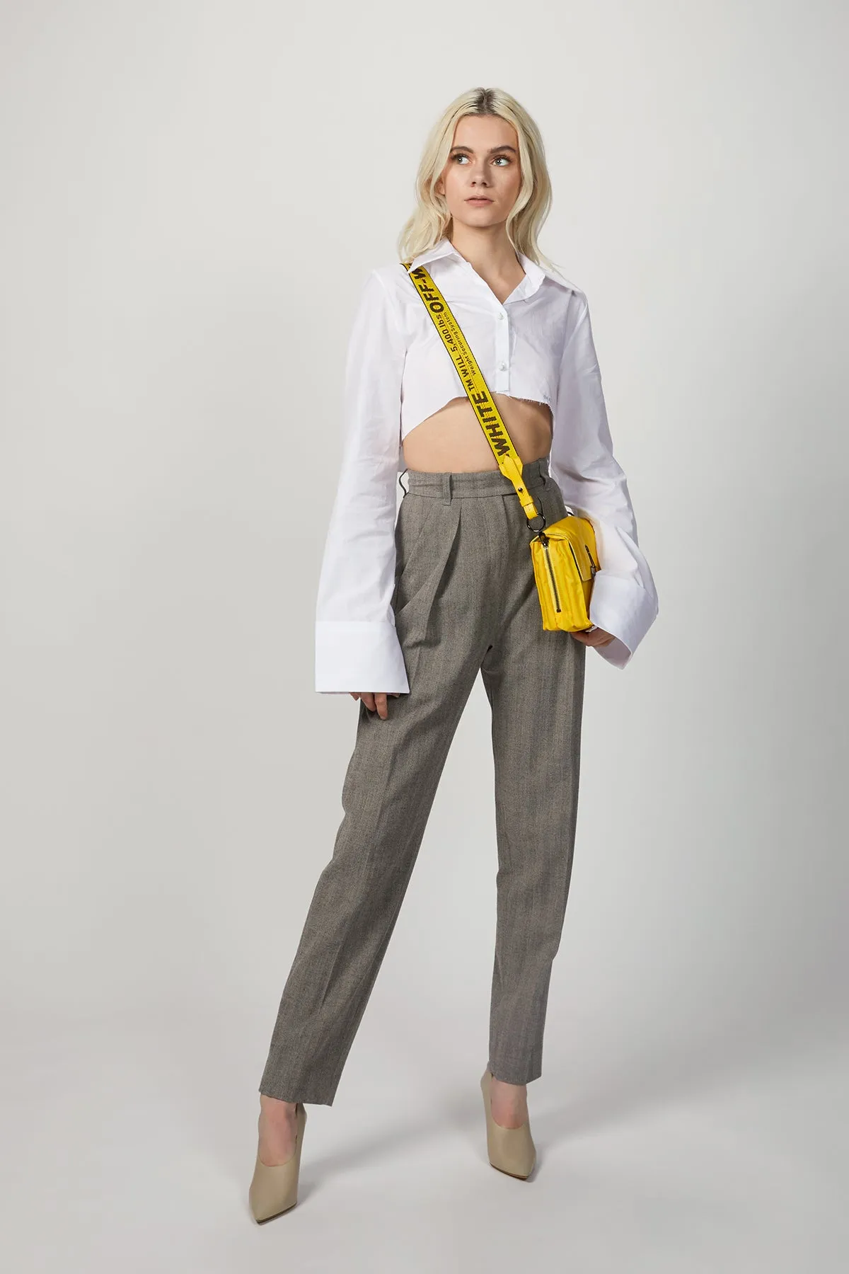PLEATED HIGH-RISE TAPERED PANTS
