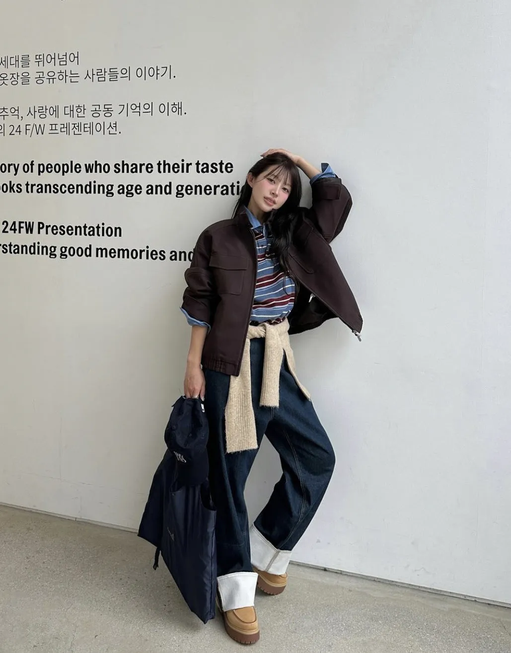 Pleated skirt suit