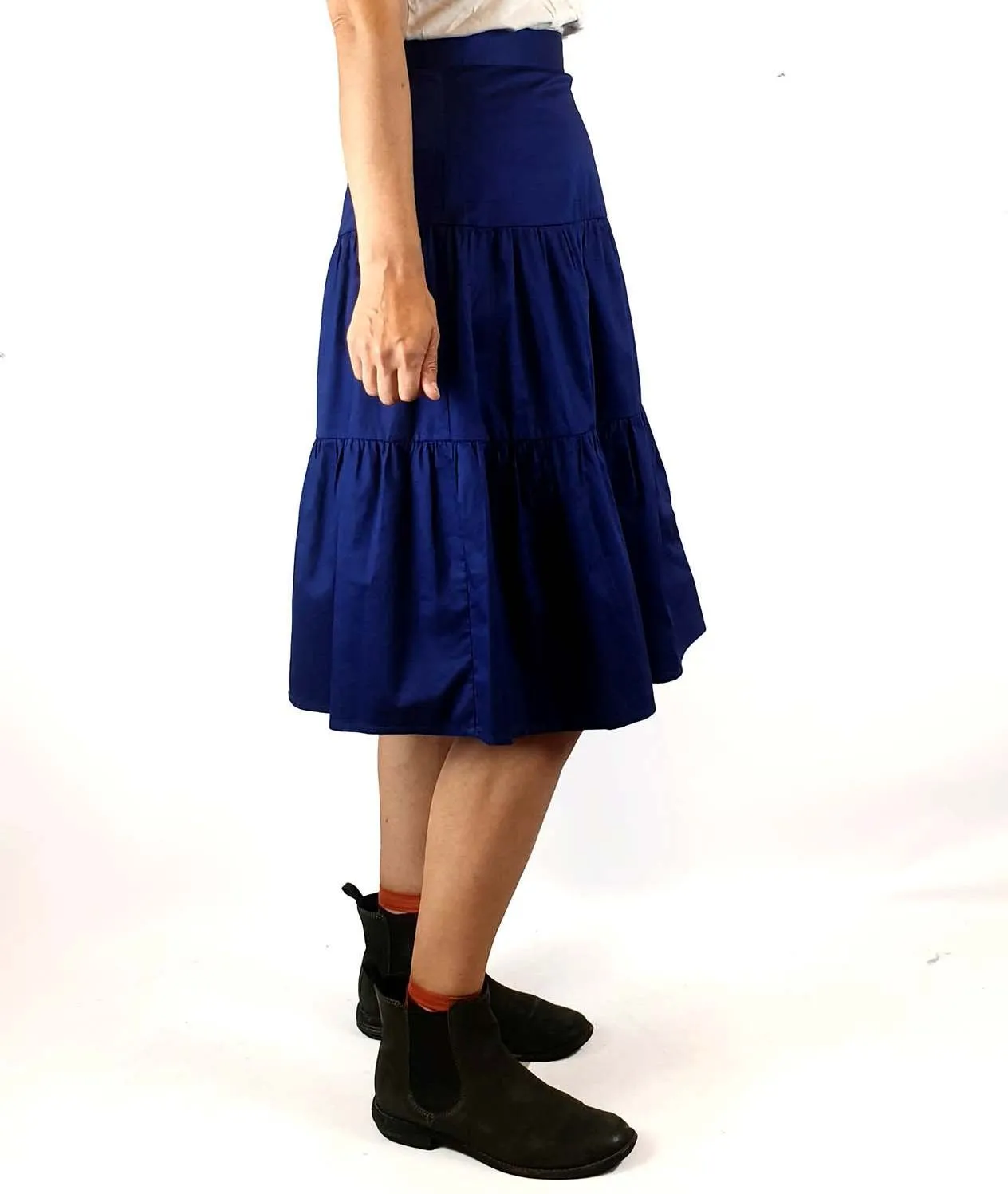 Princess Highway deep blue pleated skirt size 8