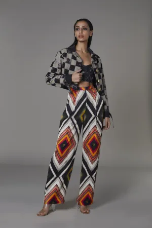 Saaksha & KinniÂ    I   Marble checked crop jacket  Black denim bustier  Black diamond trousers Jacket - Drill  Bustier - Drill  Trousers - Satin Jacket - Grey / Black / Stone  Bustier - Grey  Trousers - Multi   SS22005    SS22006    SS22007