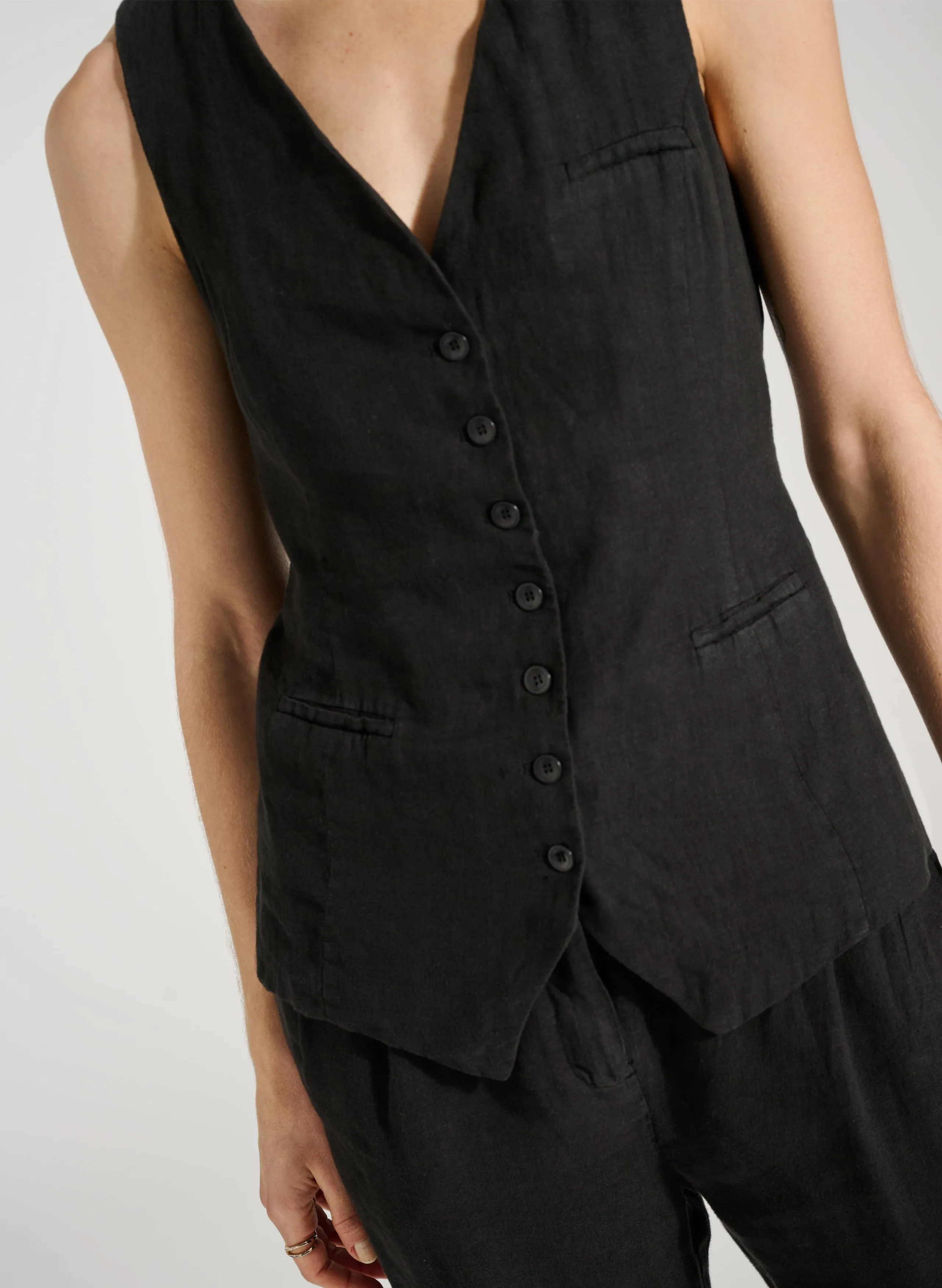Tallulah Linen Waistcoat | Caviar Black