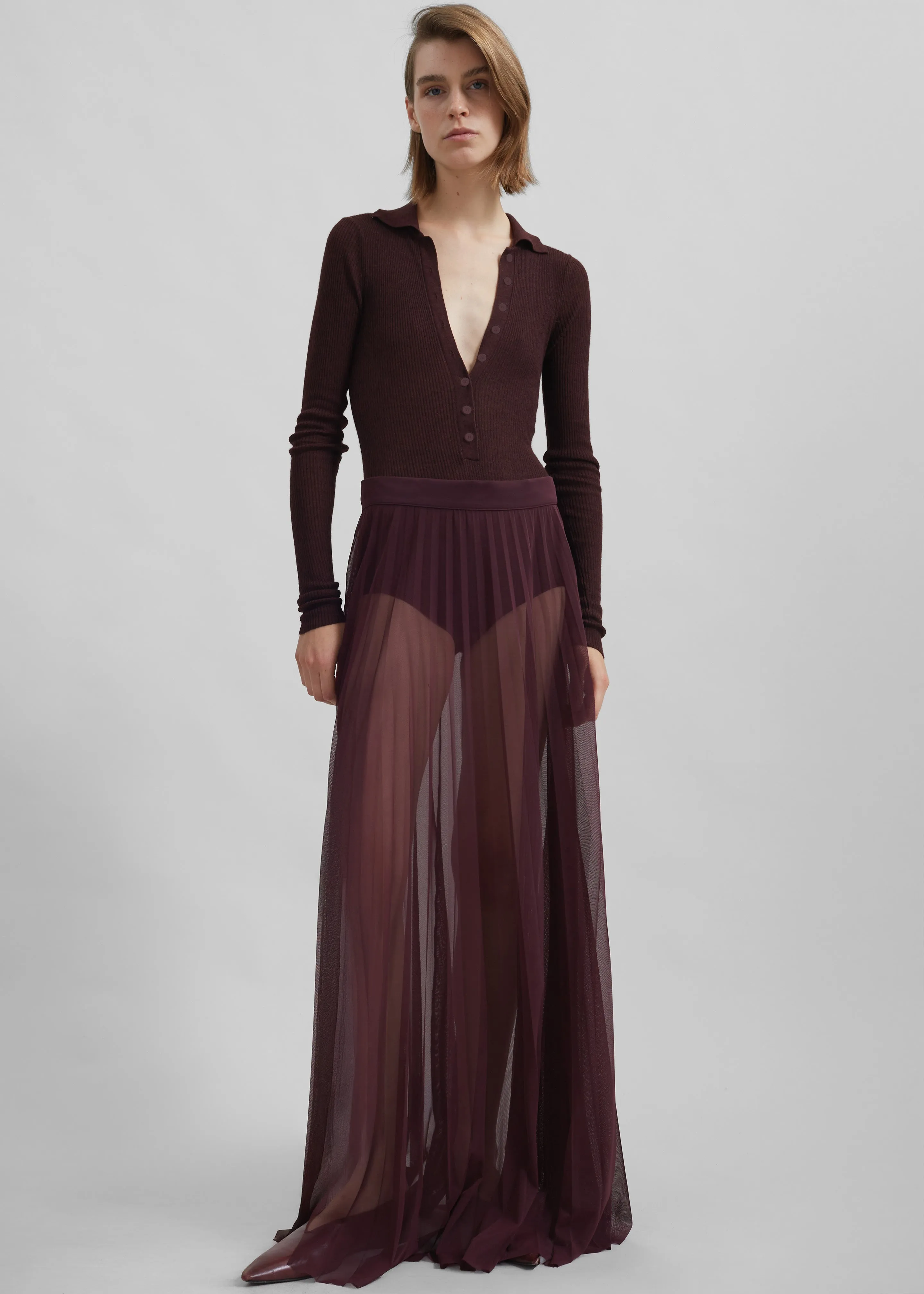 Vallen Pleated Mesh Maxi Skirt - Burgundy