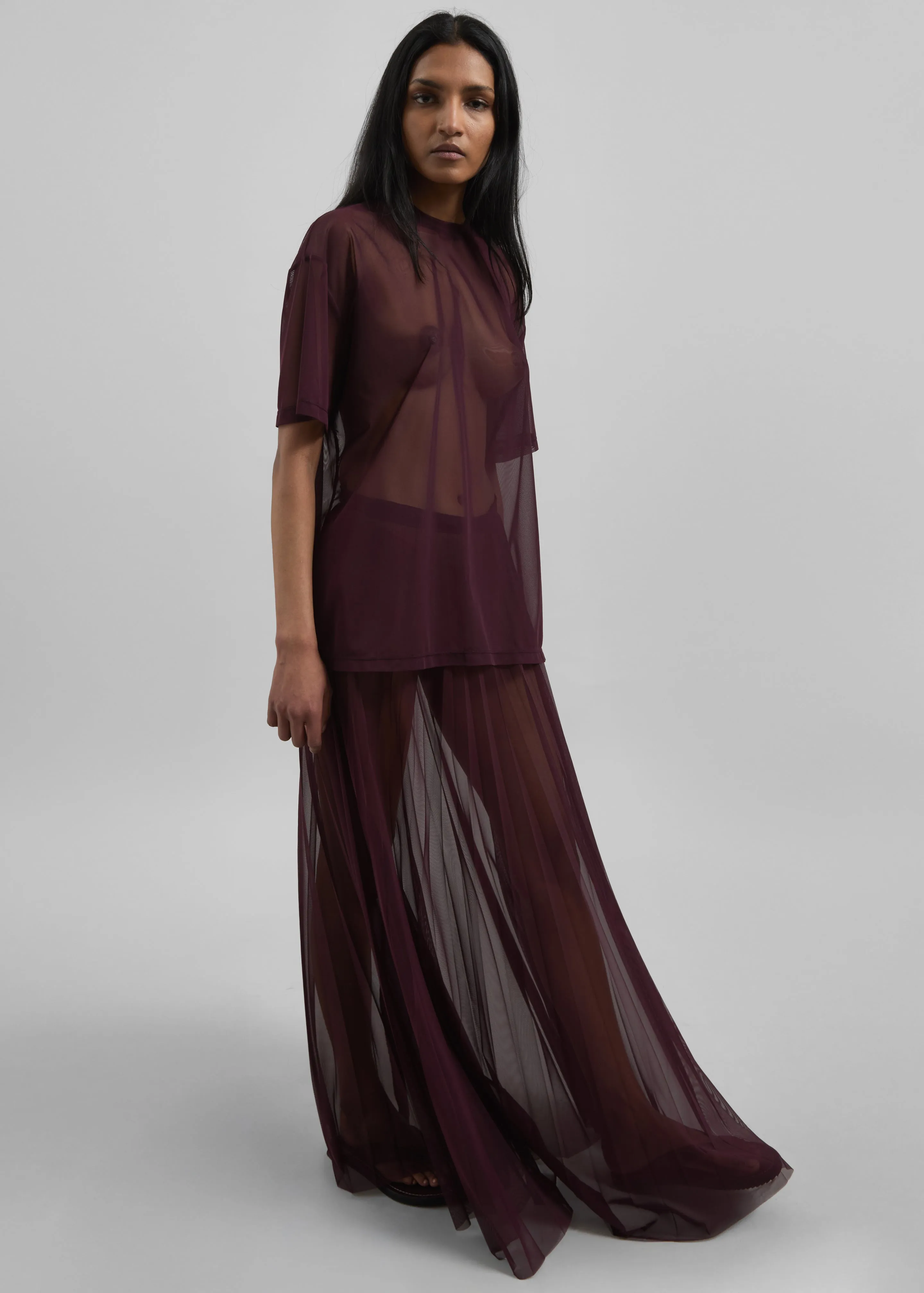 Vallen Pleated Mesh Maxi Skirt - Burgundy