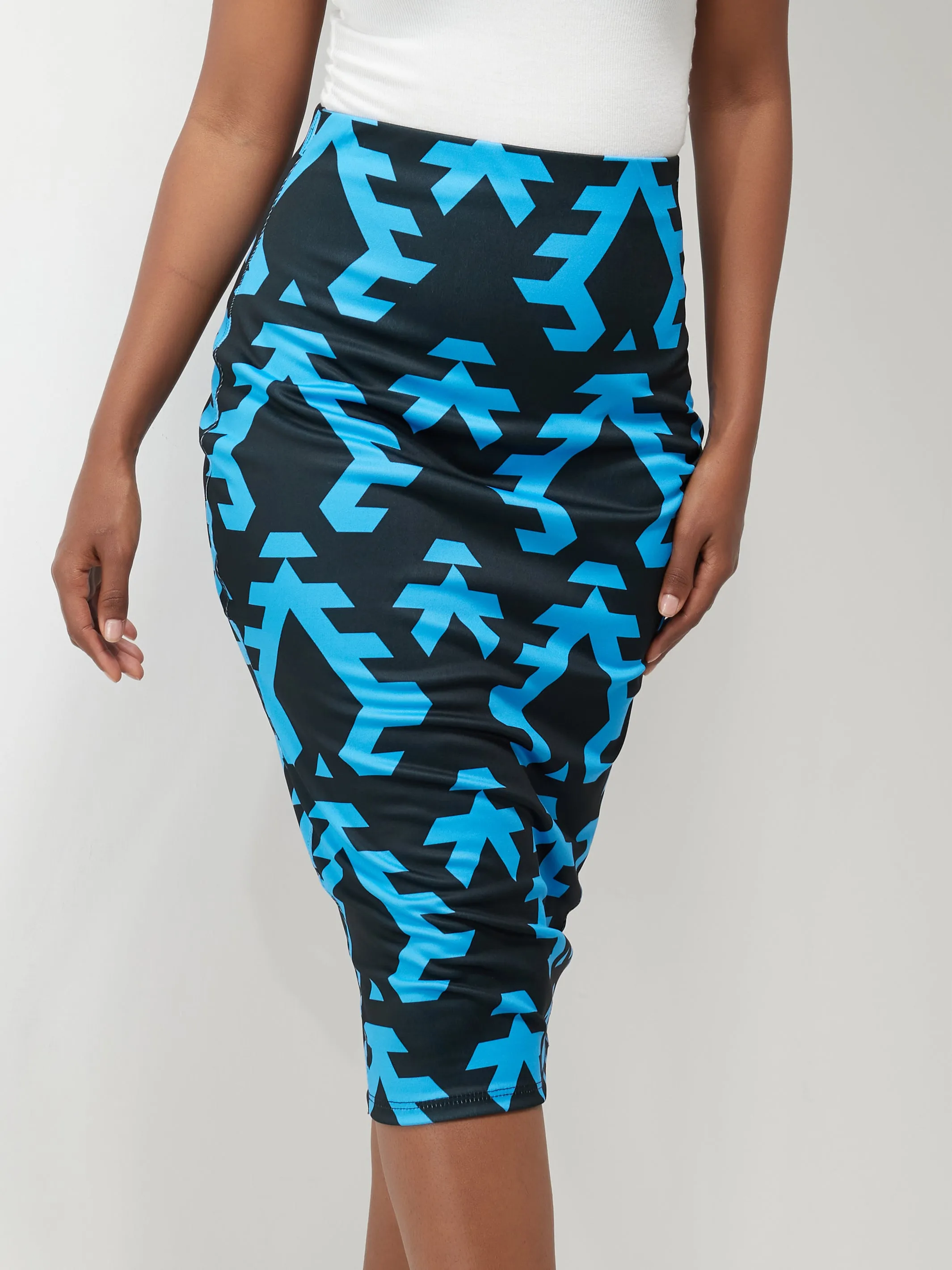 Vivo Tuni Midi Pencil Skirt - Blue / Black Print
