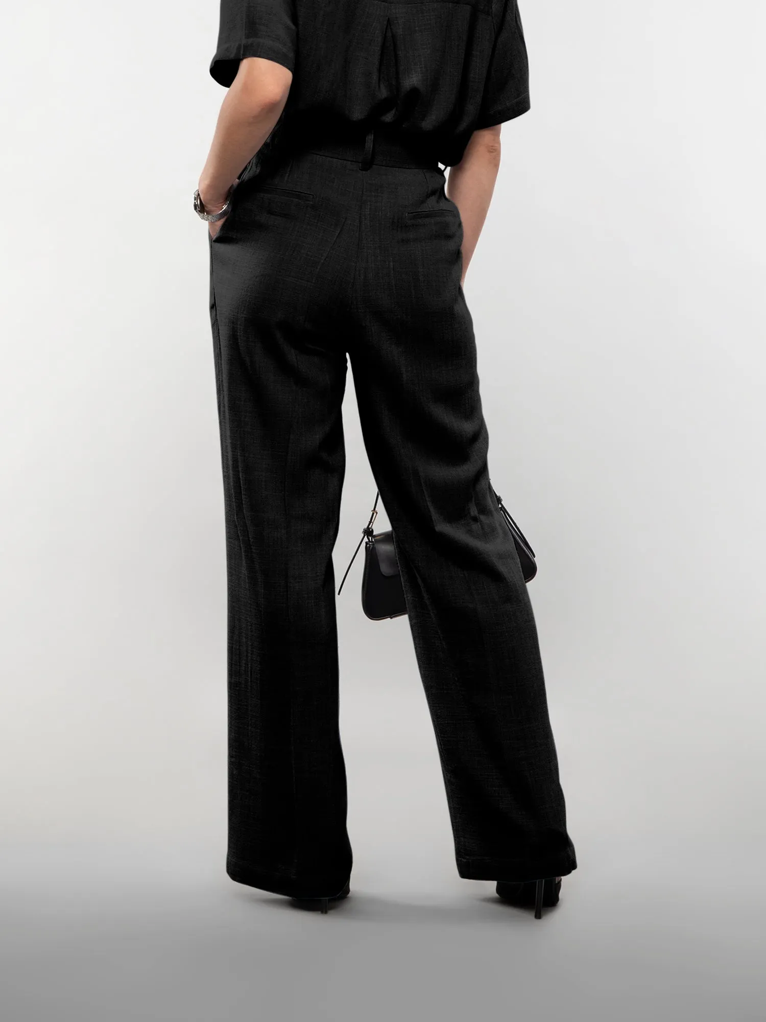 Wide-leg linen pants