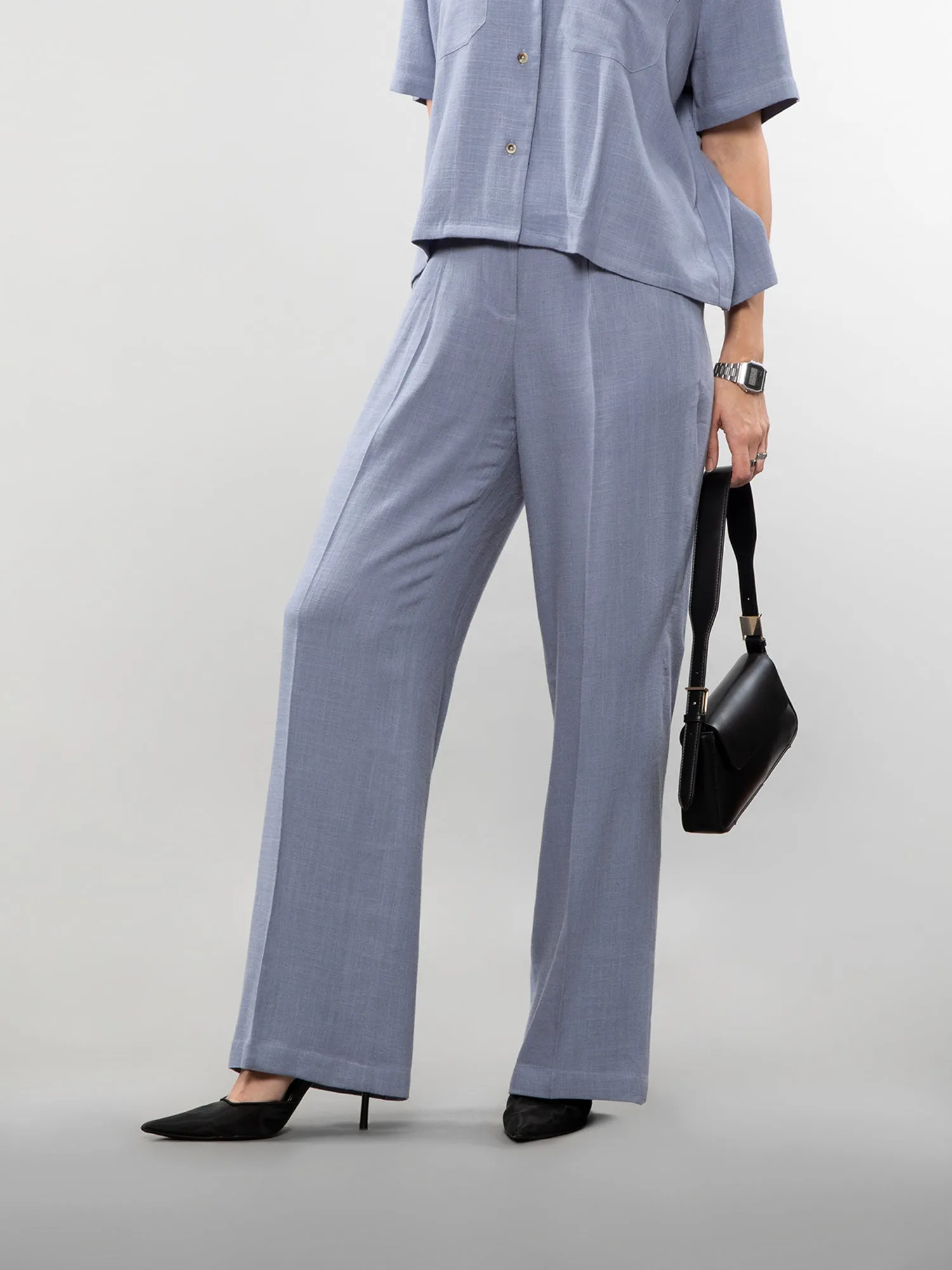 Wide-leg linen pants