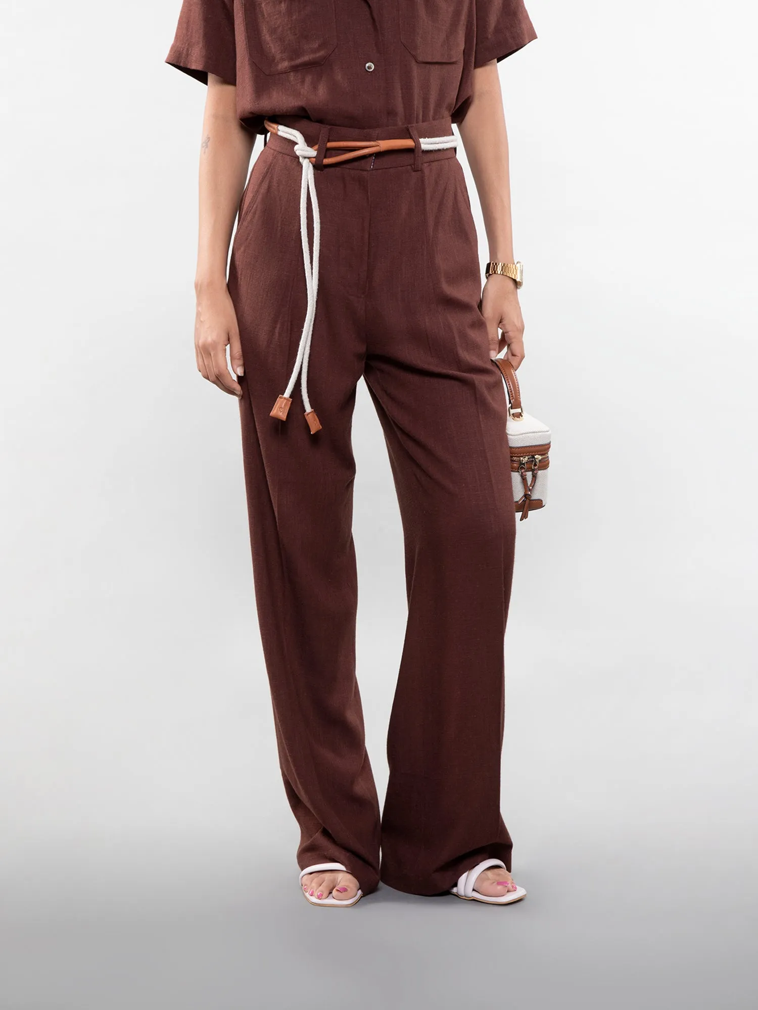 Wide-leg linen pants