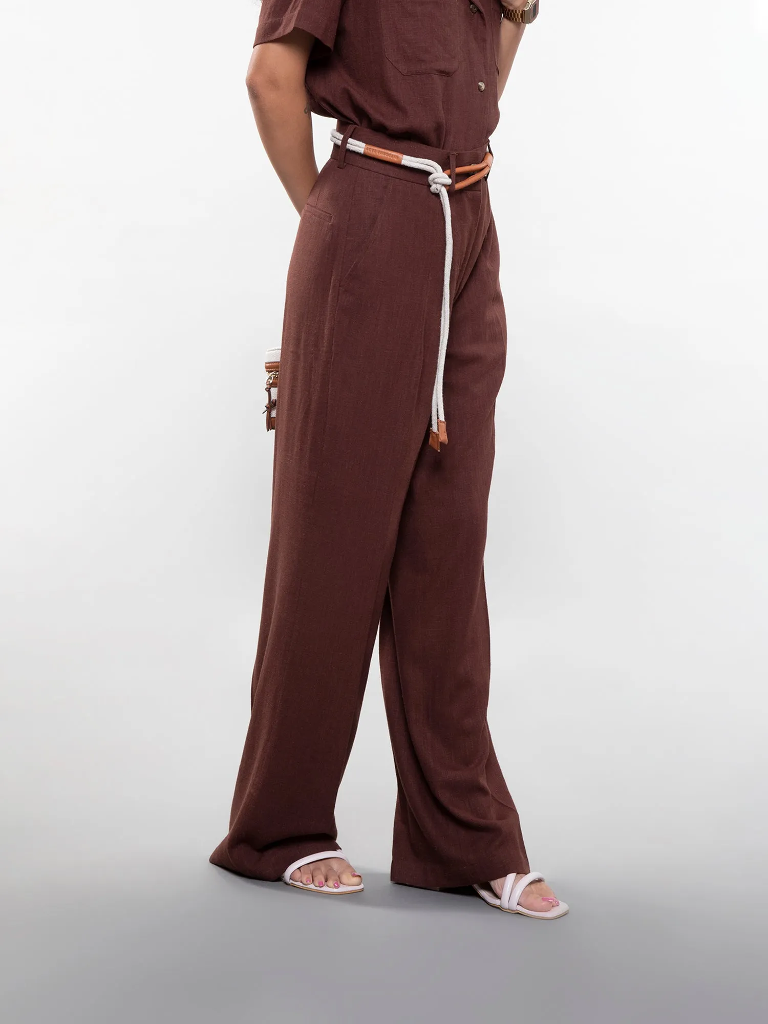 Wide-leg linen pants