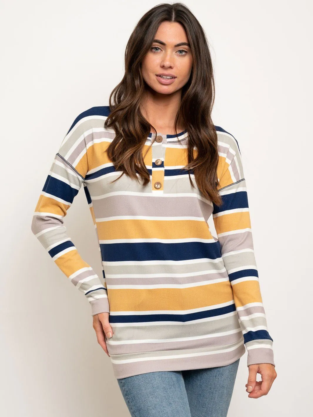 WOMEN'S BUTTON POINT LONG SLEEVE TOP