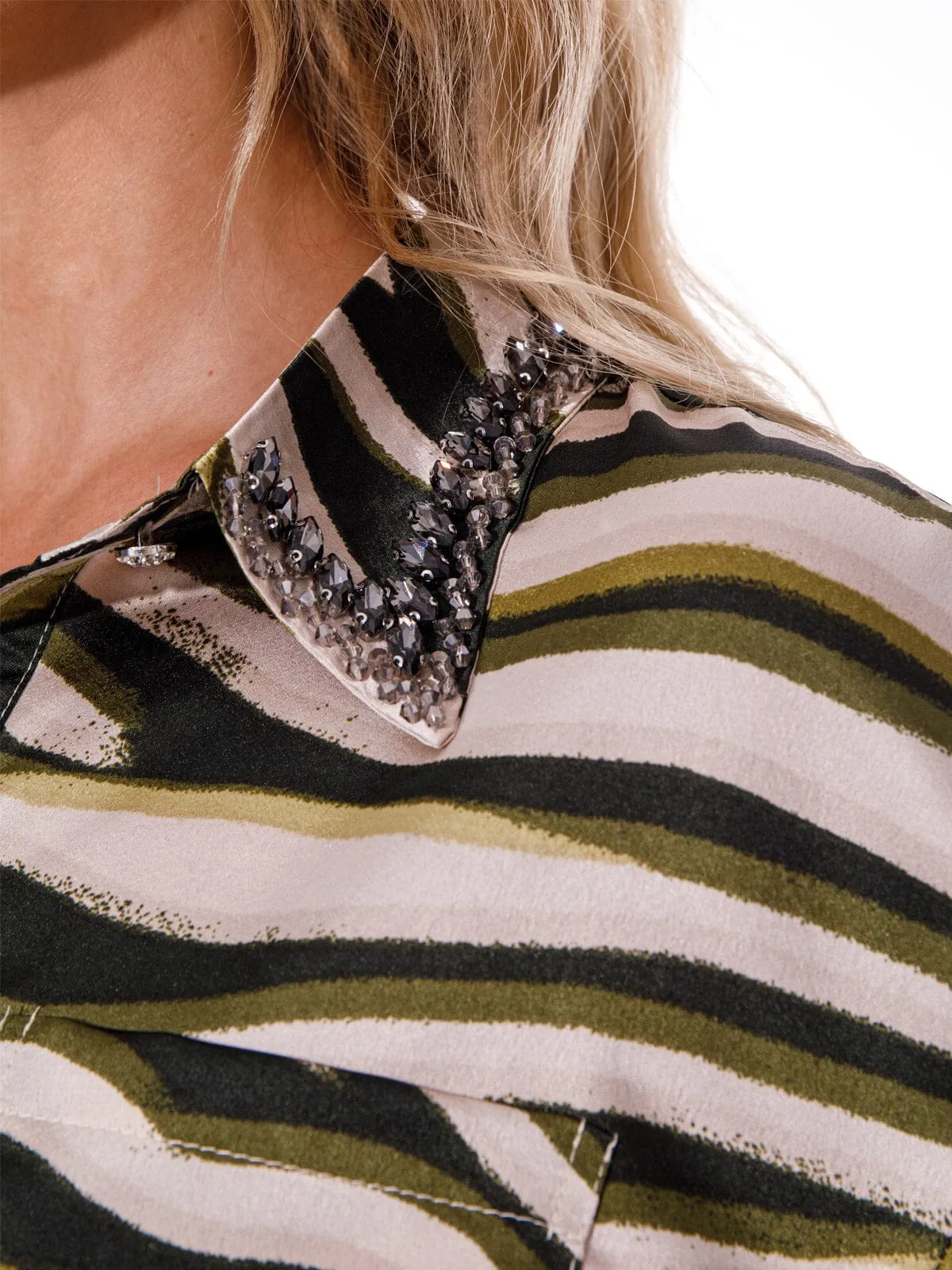 WOMEN'S LONG SLEEVE BUTTON UP ZEBRA PRINT STUDS BLOUSE