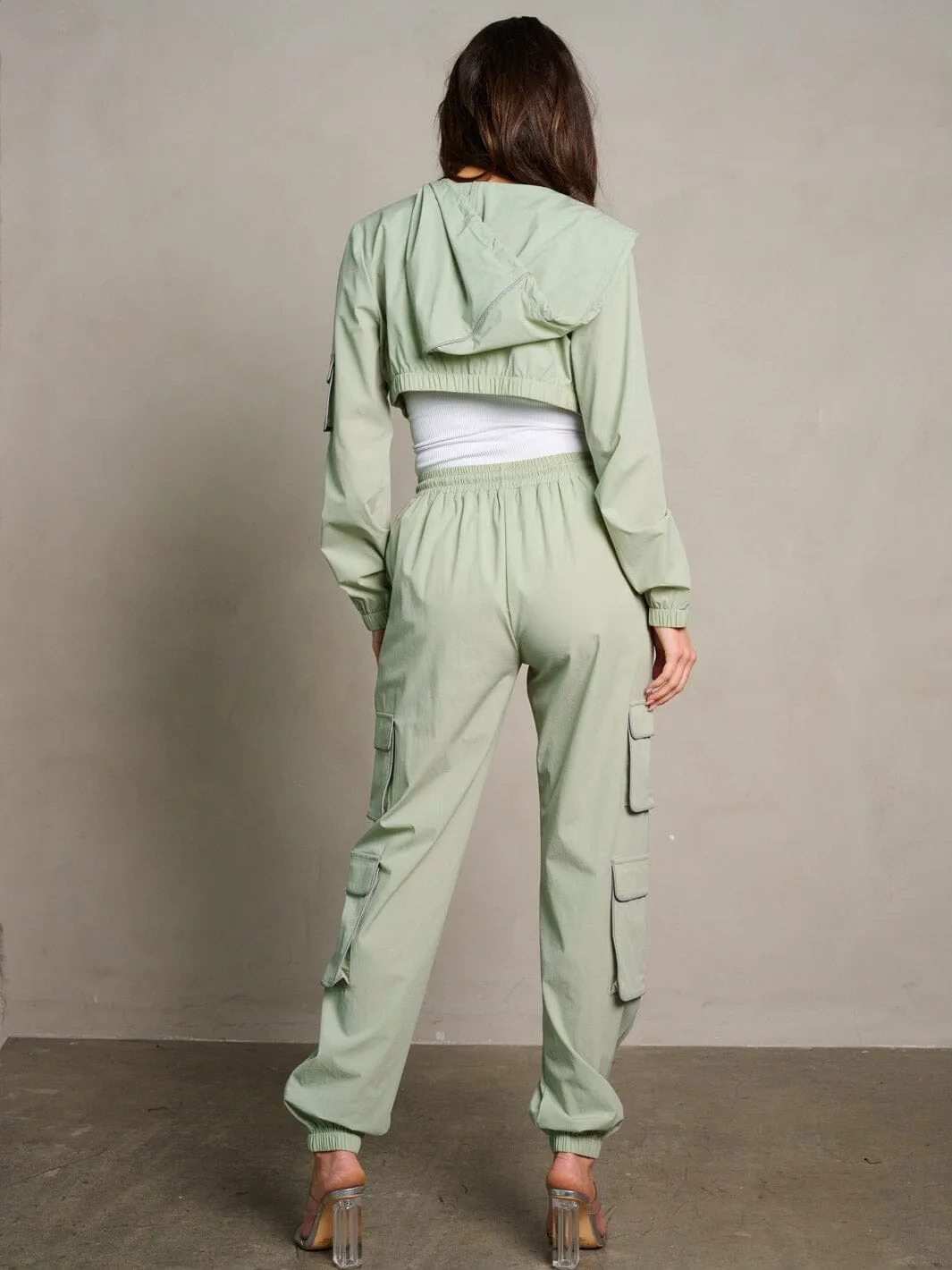 WOMEN'S LONG SLEEVE CROP JACKET & ELASTIC WAIST PANTS CARGO 2PC. SET