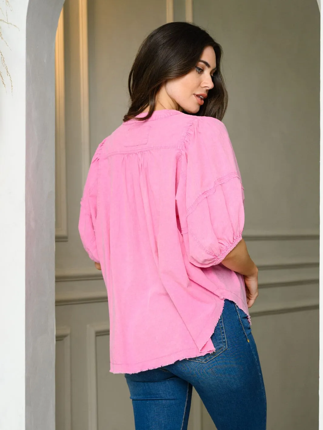 WOMEN'S SHORT BALLON SLEEVE PINTUCK DETAILED TUNIC TOP