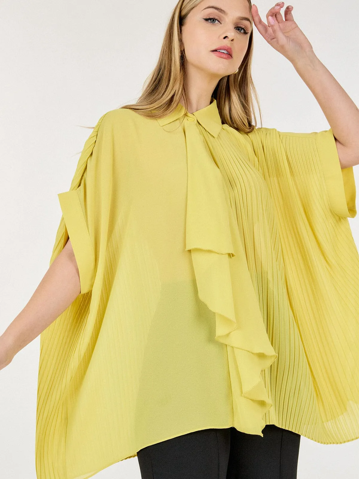 WOMEN'S SHORT SLEEVE BUTTON CLOSURE PLEATED TUNIC BLOUSE