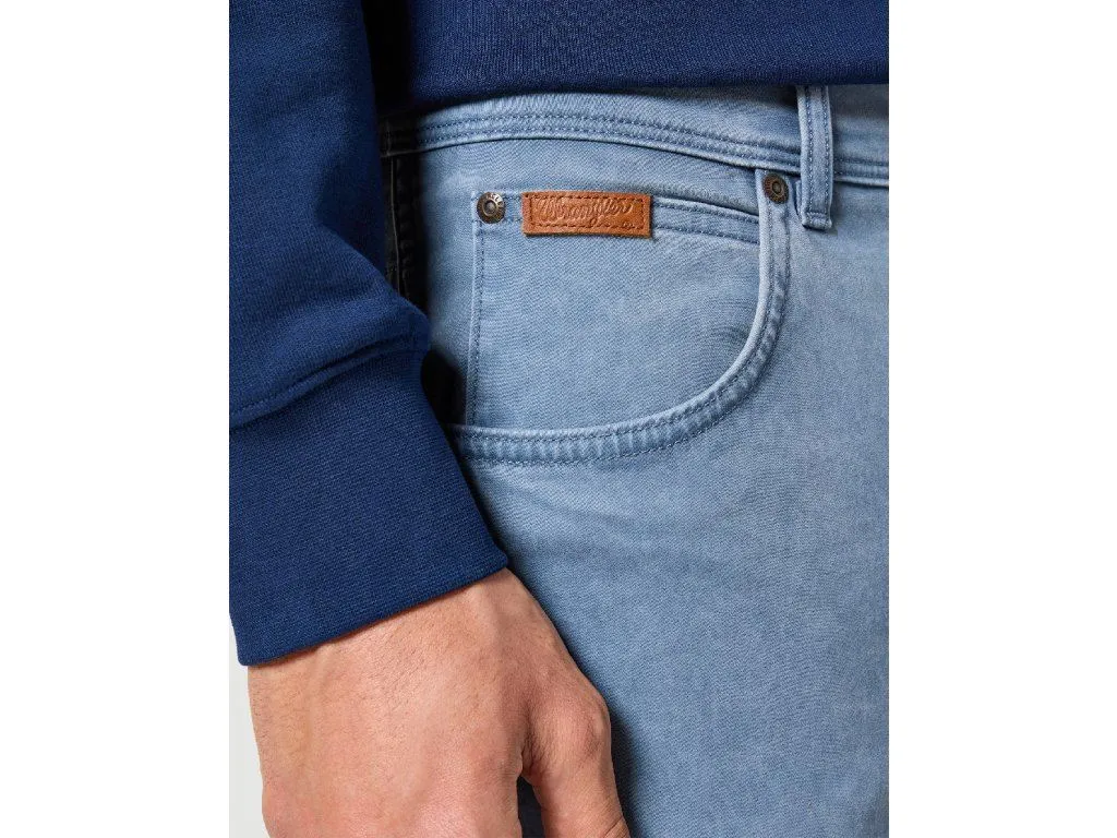 Wrangler Texas Stratch Trouser Chino For Men 112356809 in Grisaille, Waist 38-44