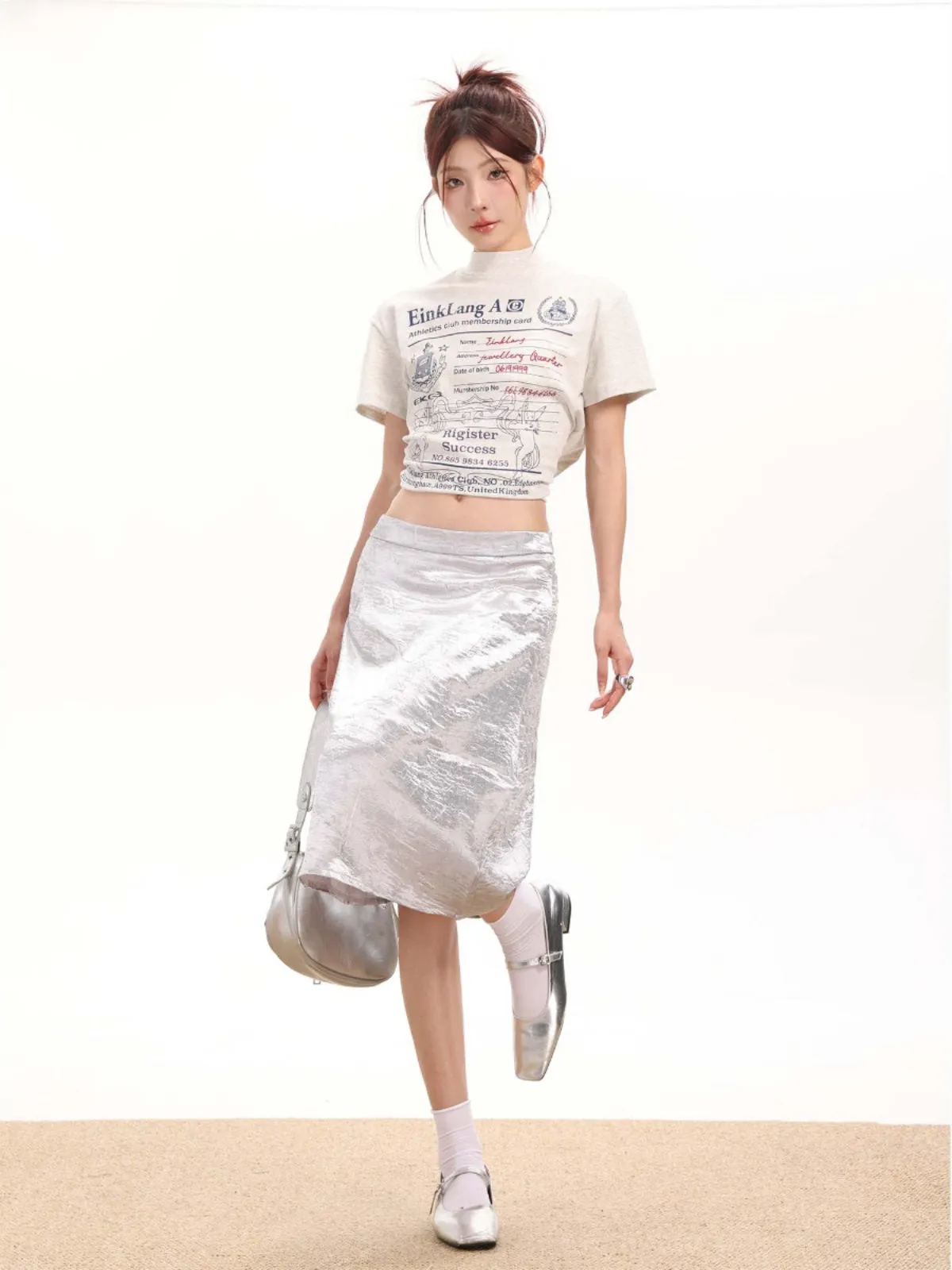 Wrinkled texture pleated short skirt