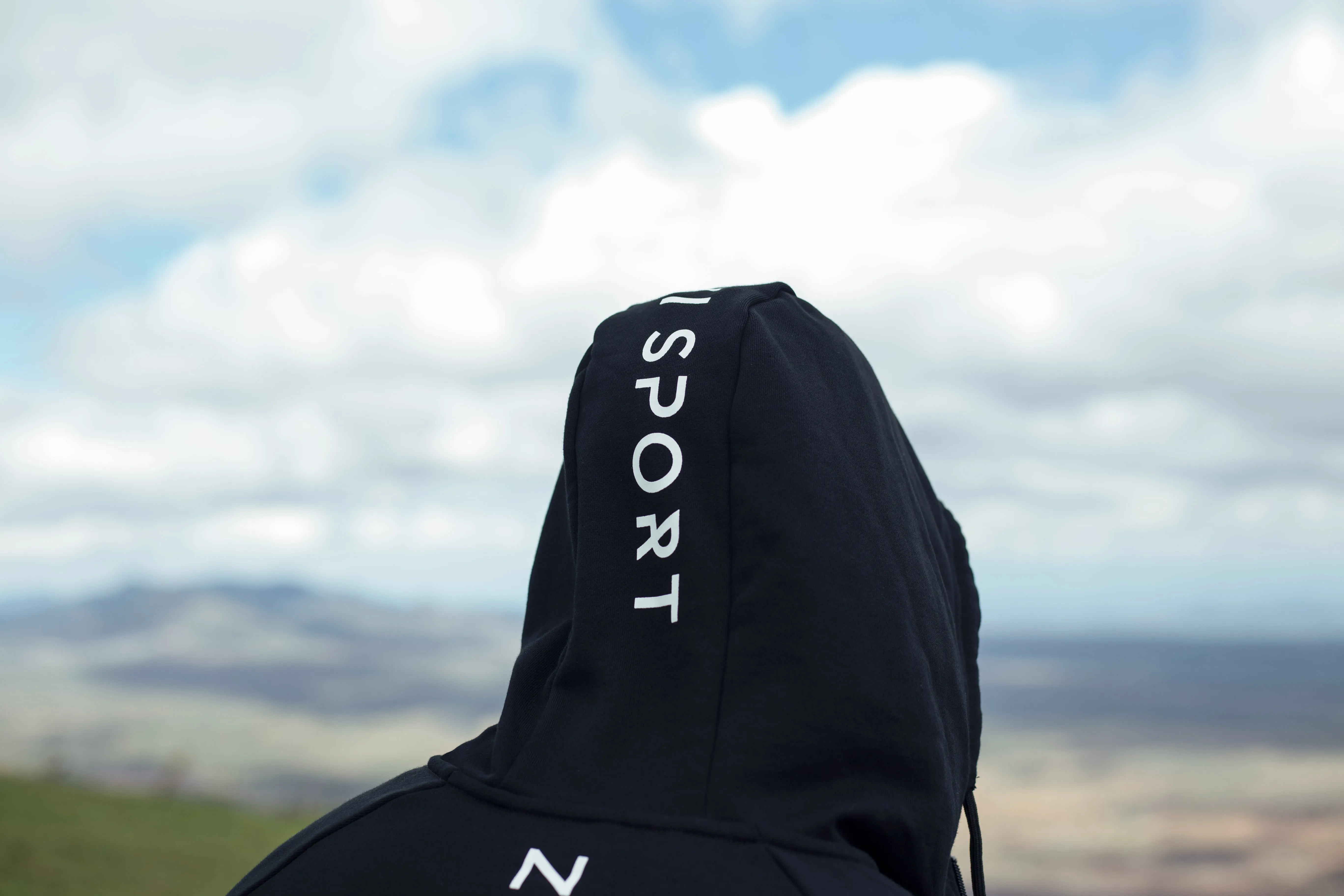 Zoezi Sport Hooded Pullover